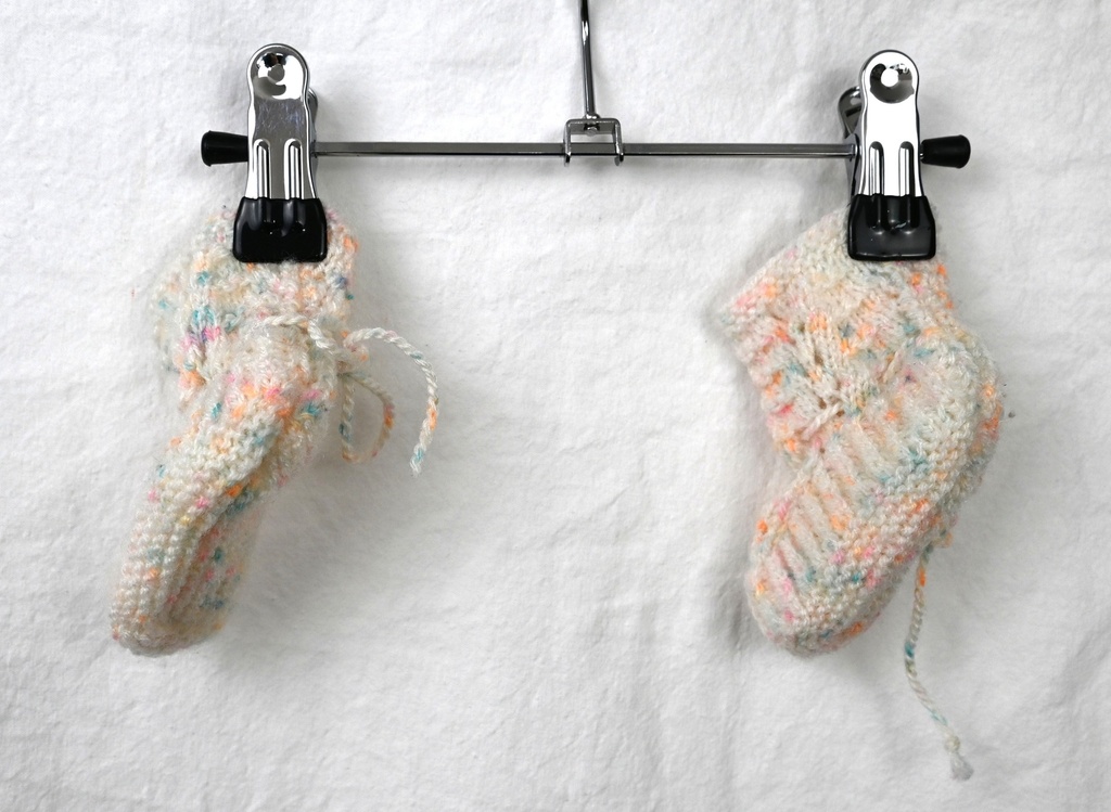 Zelfgebreide babyslofjes, newborn - Extra 1