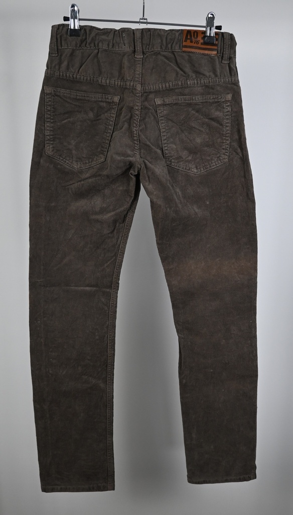 Broek, AO76, 14 jaar - PI - 2