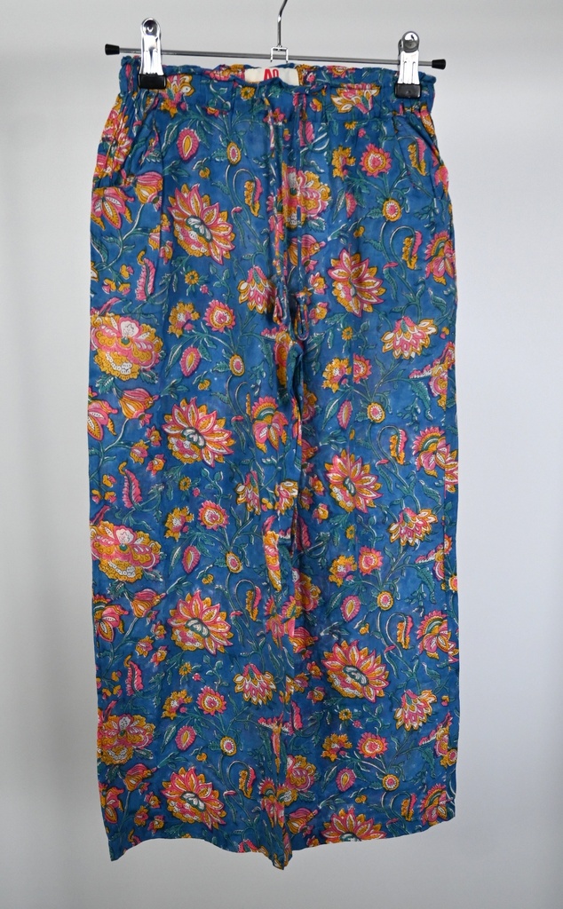 Zomerse outfit, AO76, 8 jaar - 2