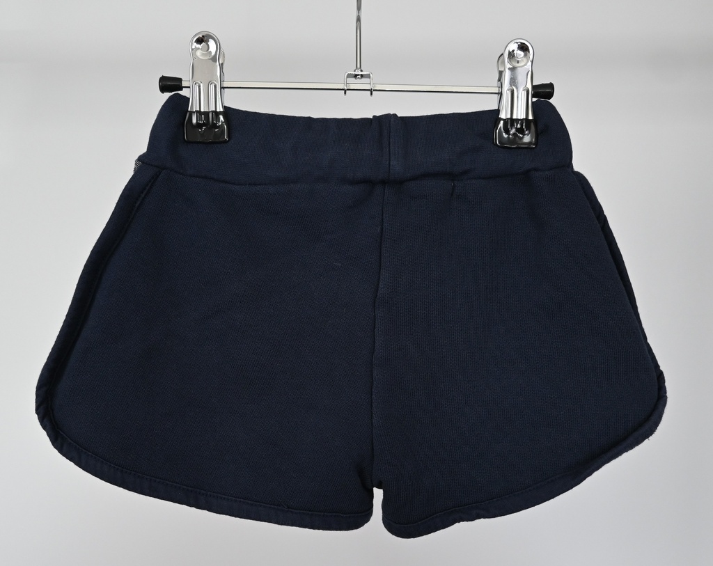 Short, Stones and Bones, 5 jaar - 2