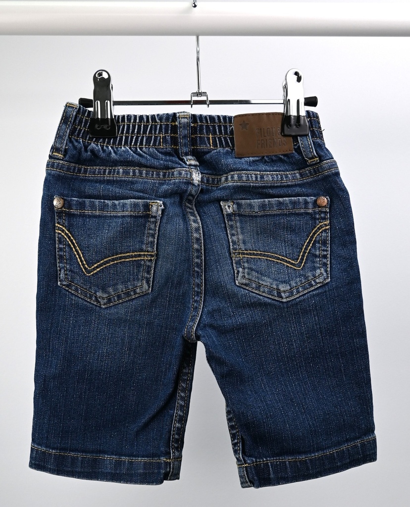 Short, Filou & Friends, 2 jaar - Extra 1