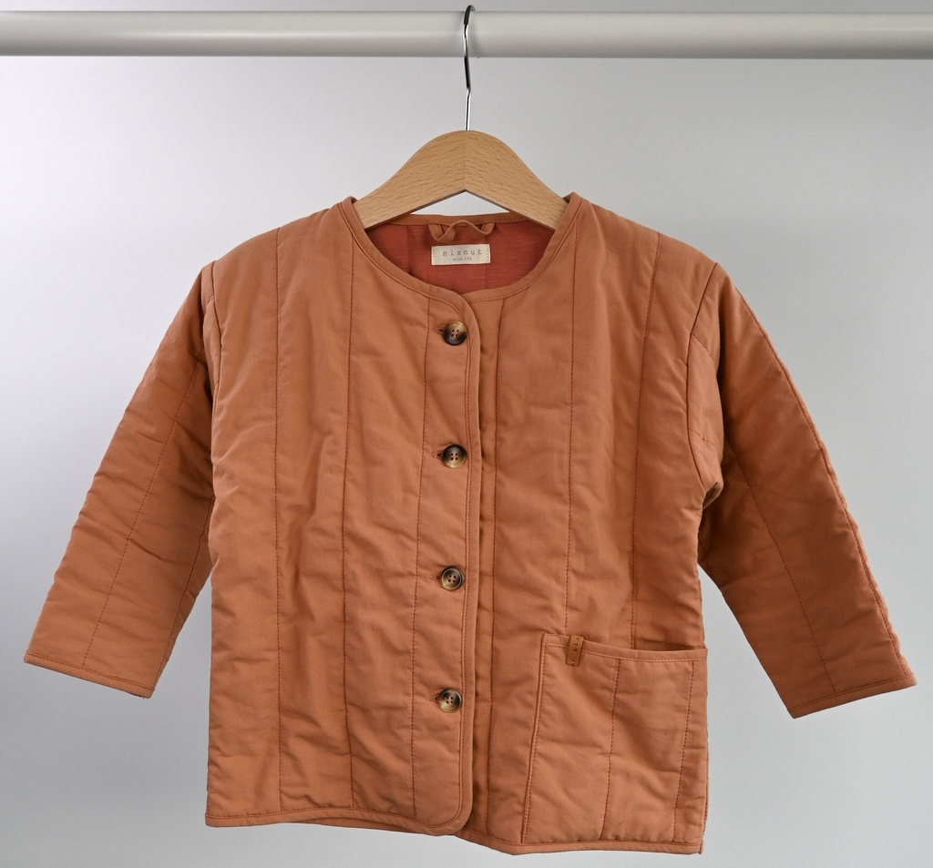 [NMA008] Vestje, Nixnut, 4 jaar