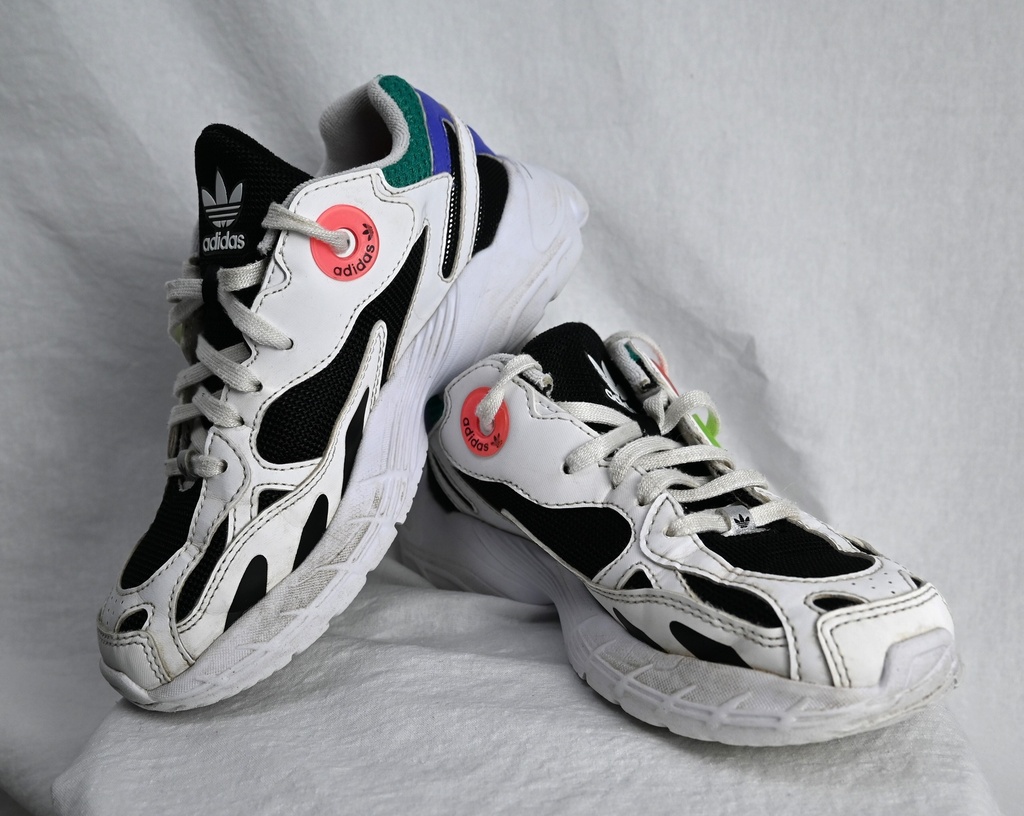 [NHA017] Sneakers, Adidas, 33