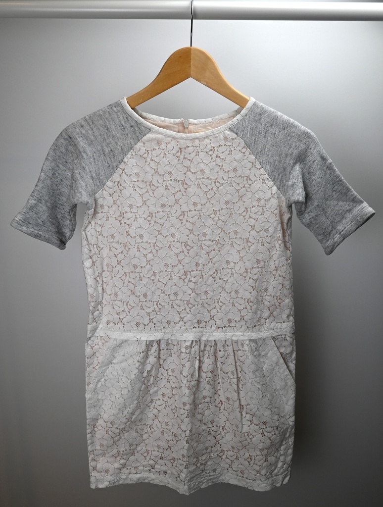 [NHA003] Kleedje, Bellerose, 10 jaar