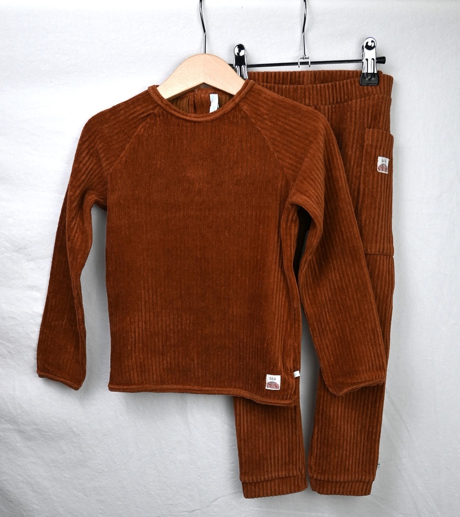 [MVI004] Set broek en top, blablabla, 3/4 jaar - PI