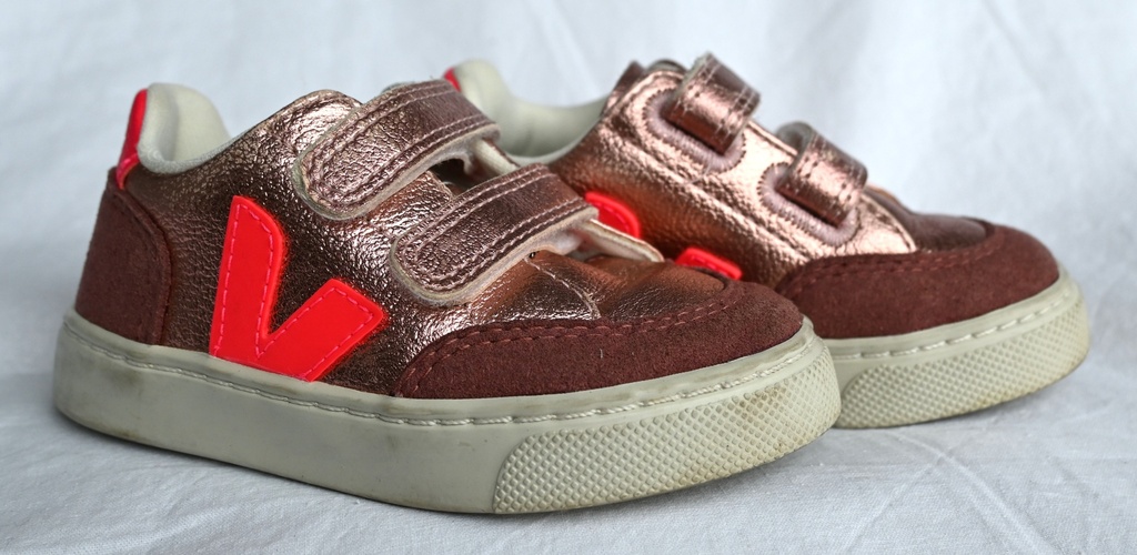 [YMI008] Sneakers, Veja, 24