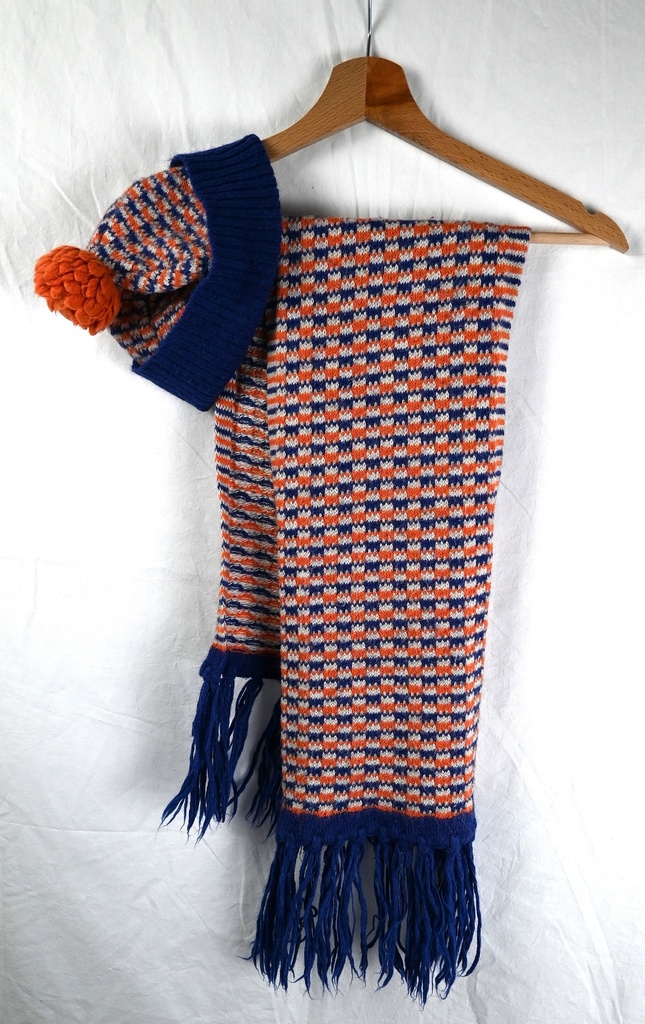 [MBE046] Muts en sjaal, Hilde en co, 4 tot 7 jaar