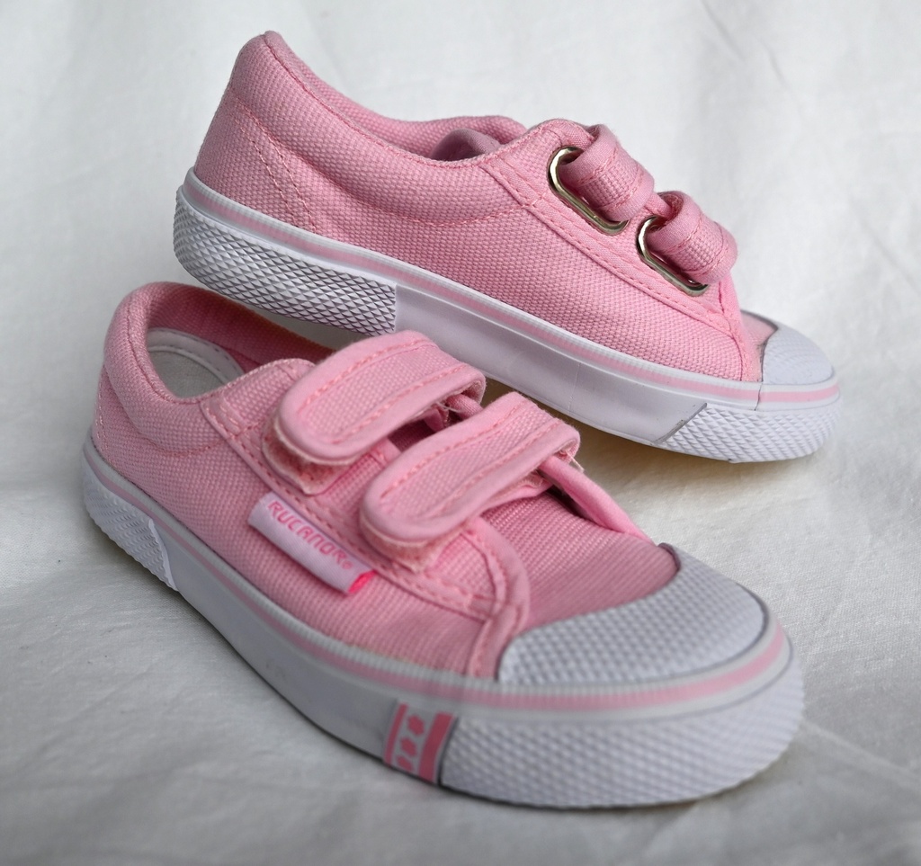 [YMI002] Sneakers, Rucanos, 24