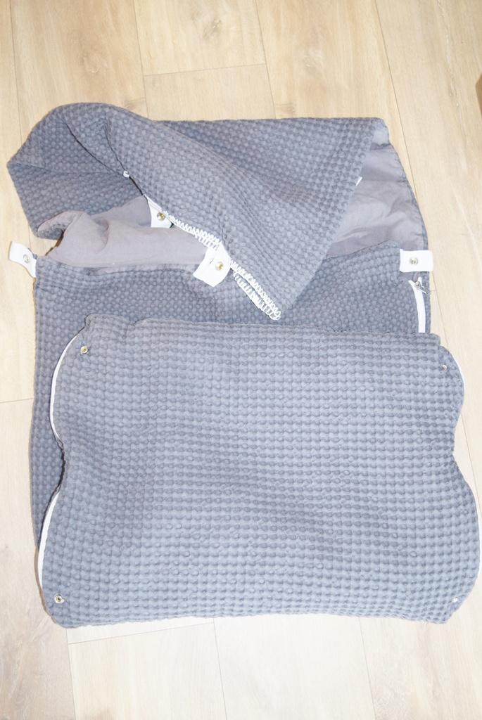 [LWE066-C] Voetenzak Koeka - PI