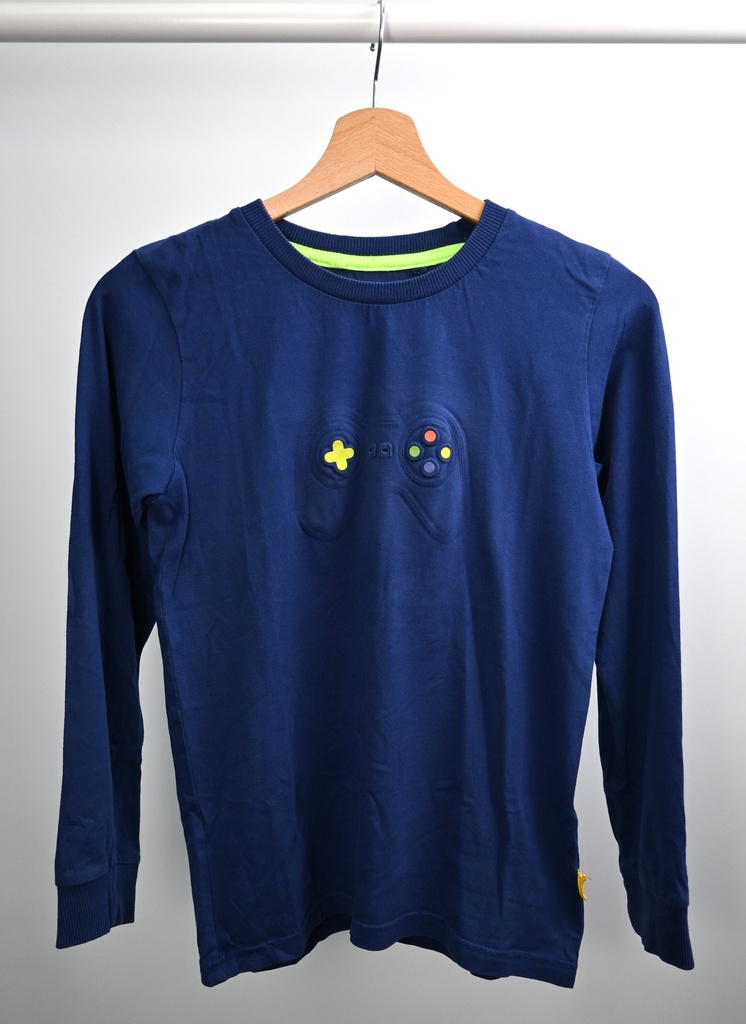 [VPI009] Longsleeve T-shirt, Stones and Bones, 12 jaar