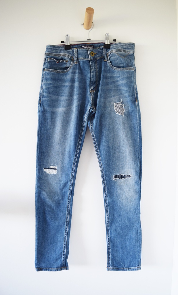 [LFI060] Jeansbroek, Tommy Hilfiger, 12 jaar