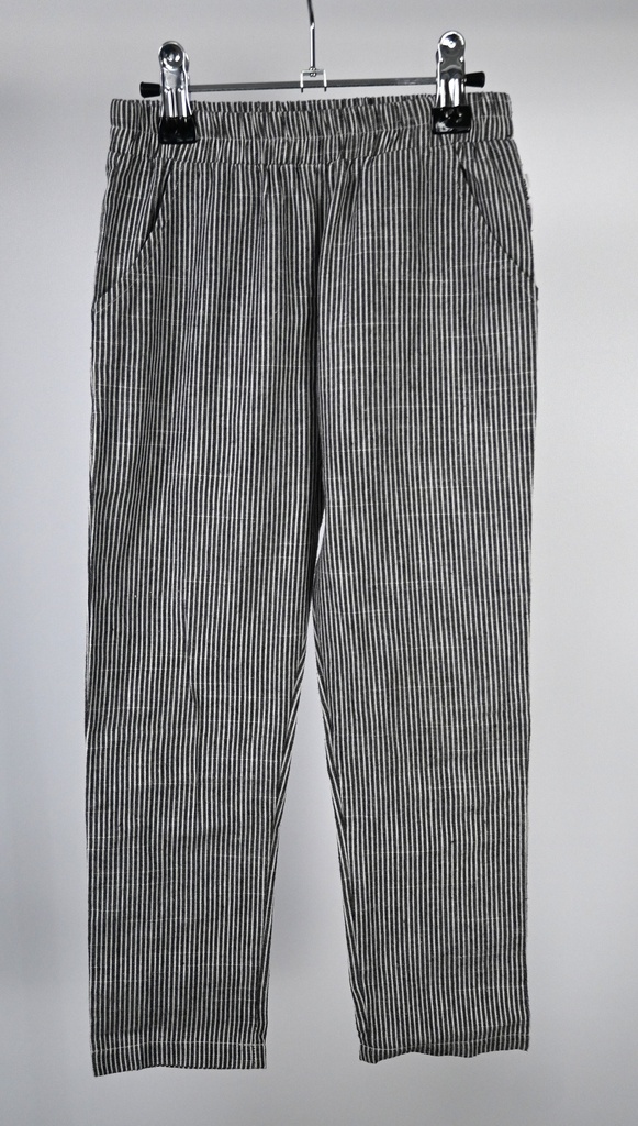 [LBR082] Zomerbroek, maed for mini, 4/5 jaar