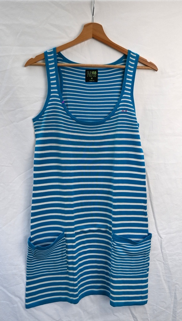 [KVM044] Jurk, Sun68, maat M