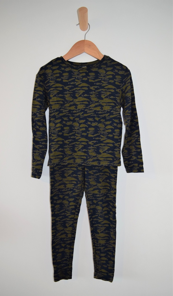 [KVC032] Sportieve outfit, CKS, 4 jaar