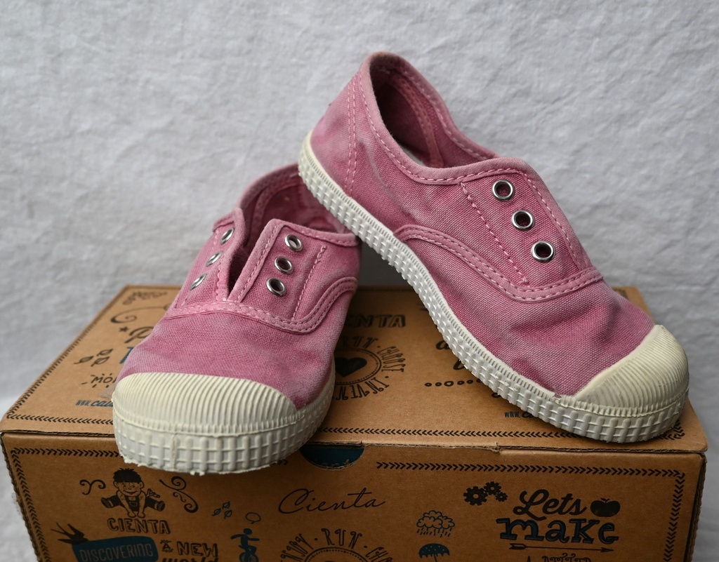 [KSU001] Schoenen, Cienta, 28