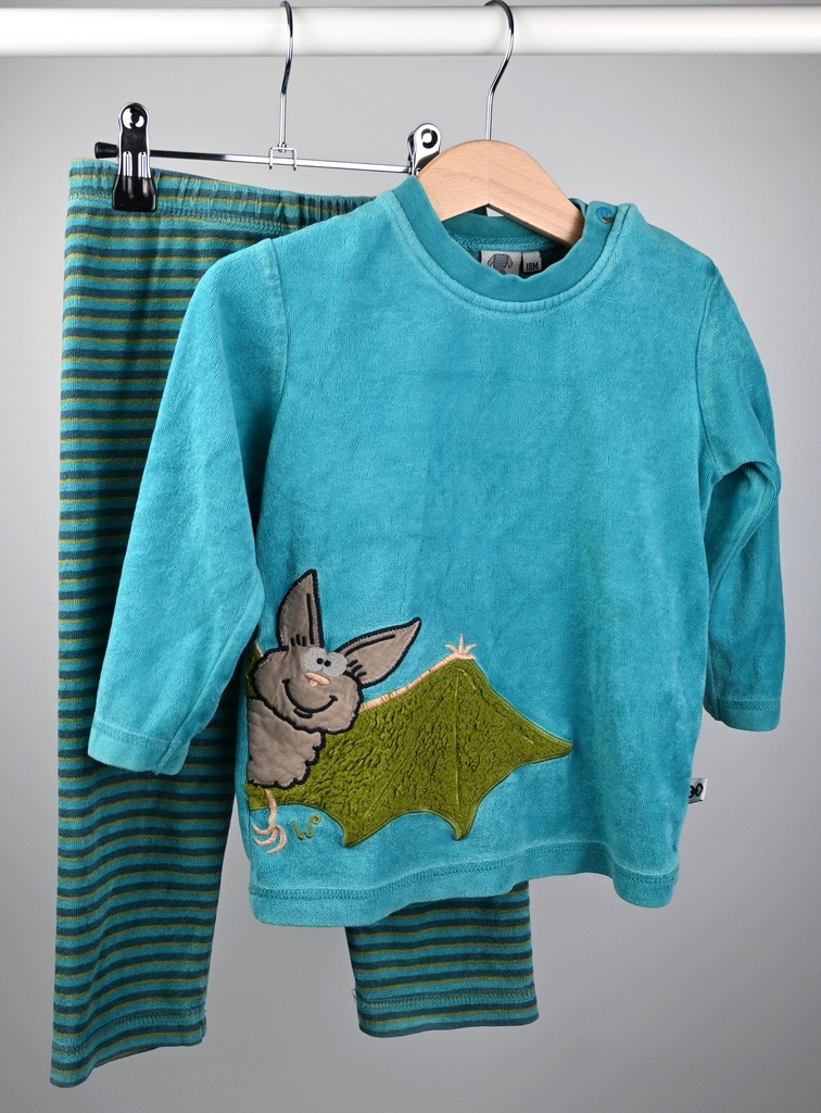 [KAM001] Pyjama, Woody, 18 maanden