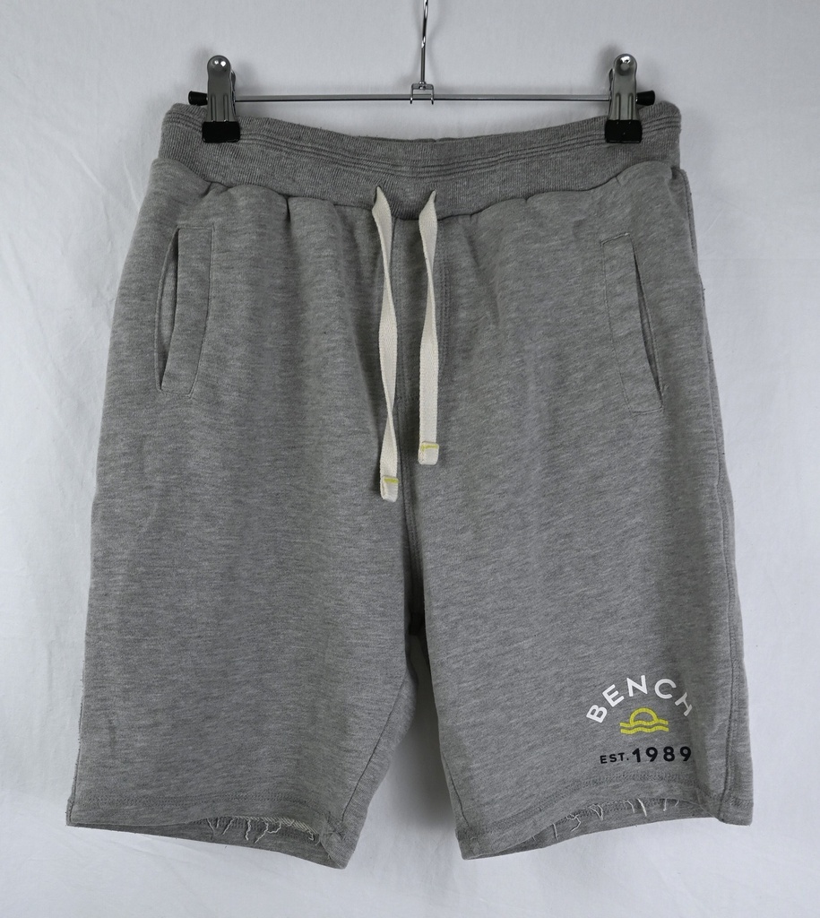 Short, Bench, 13/14 jaar