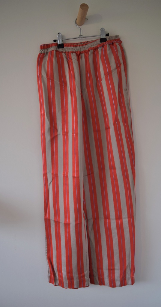 [IVT012] Broek, Anne Kurris, 14 jaar