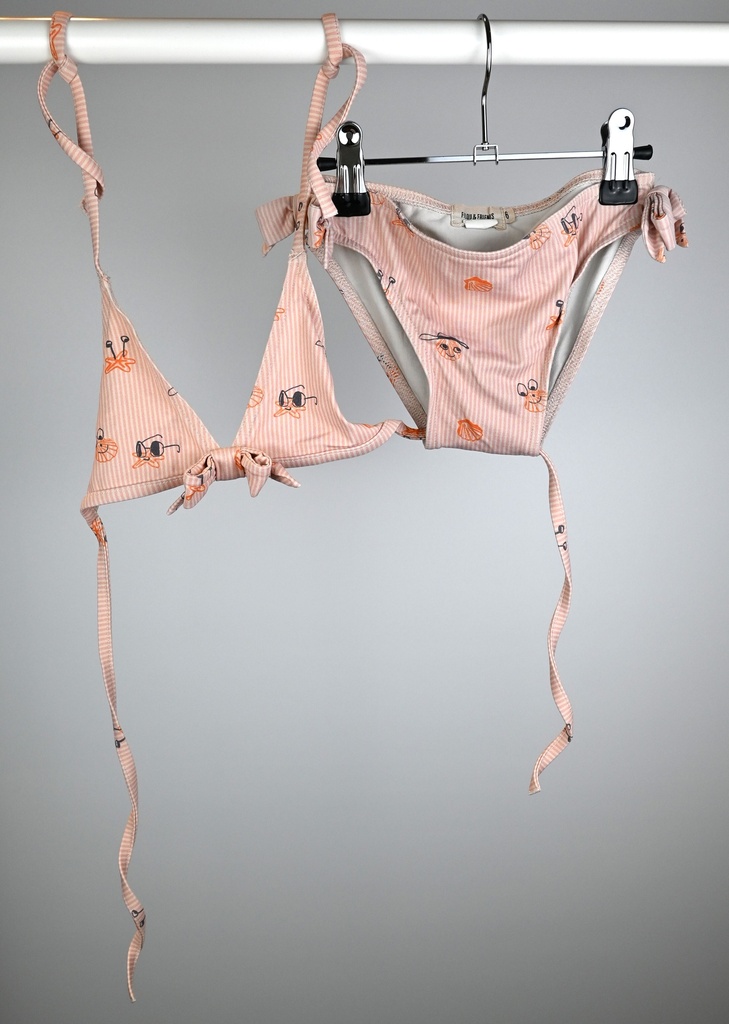 [IBU057] Bikini, Filou&Friends 6 jaar
