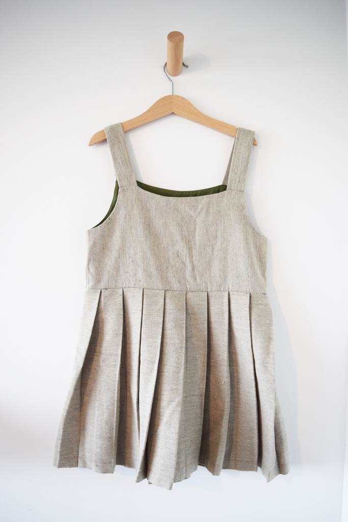 [IBU043] Kleedje, Bellerose, 8 jaar