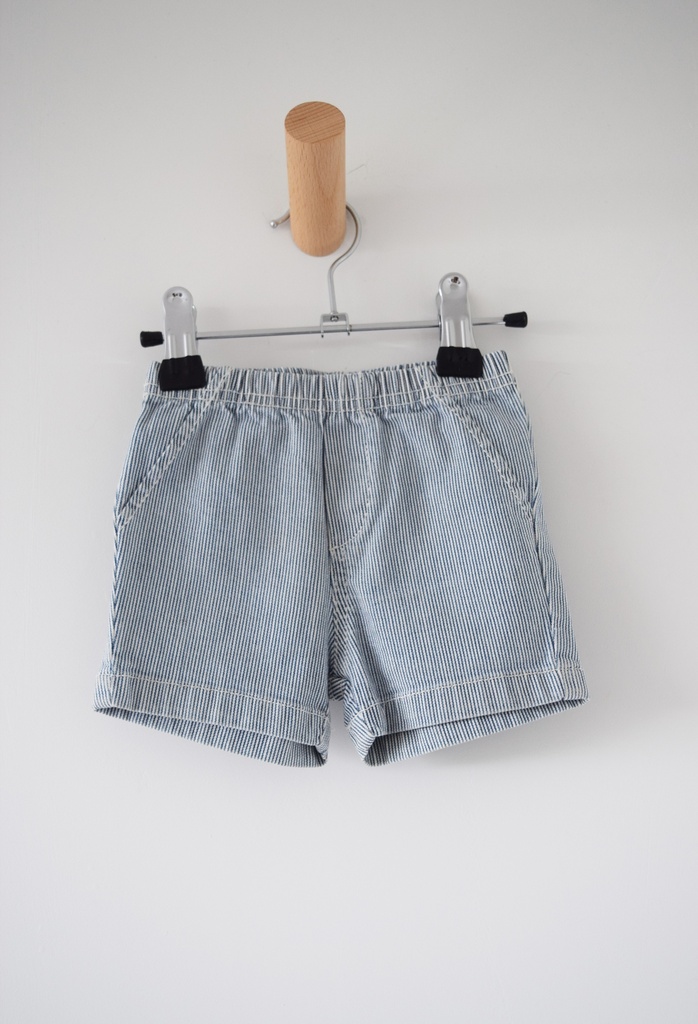 Short, P'tit, Filou, 6 maanden