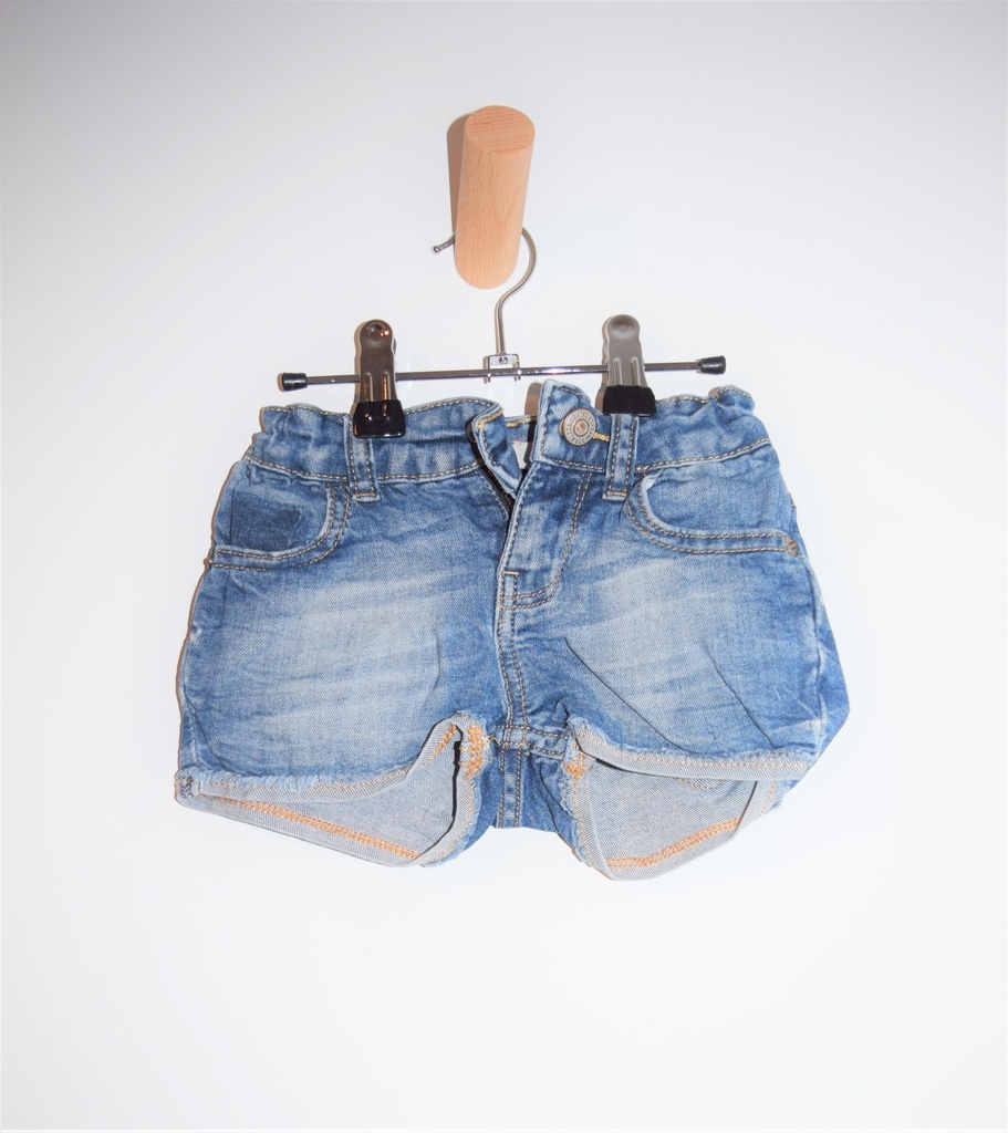 [ELS037] Short, Levi's, 2 jaar