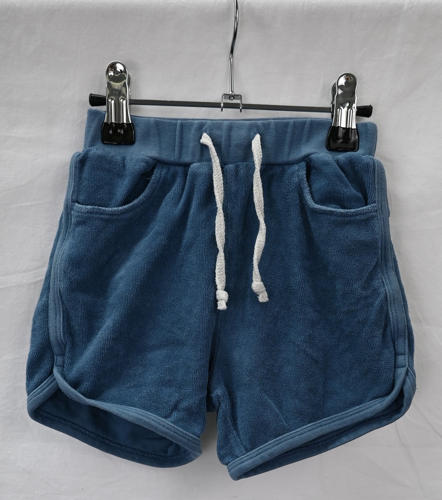 [EHE001] Shortje, Filou & Friends, 2 jaar