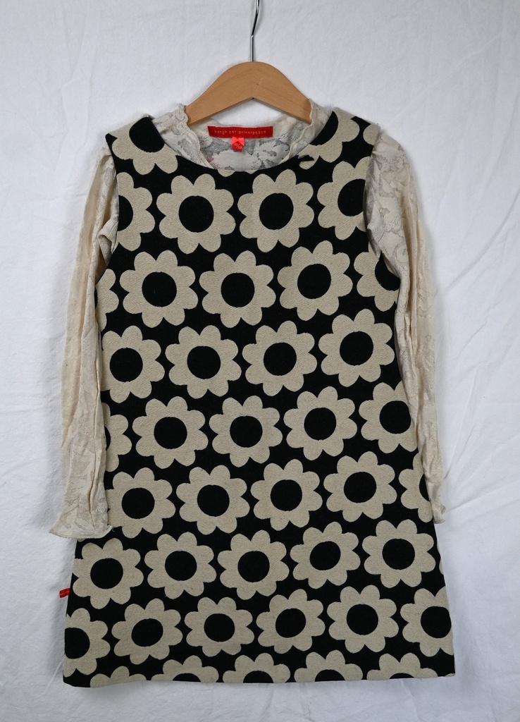 [EDK299] Blouse en jurk, Bengh Per Principesse, 7/8 jaar