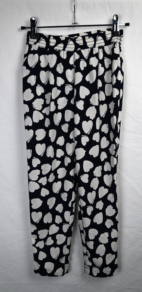 Zomerbroek, Kirilove Essentiel, 8 jaar