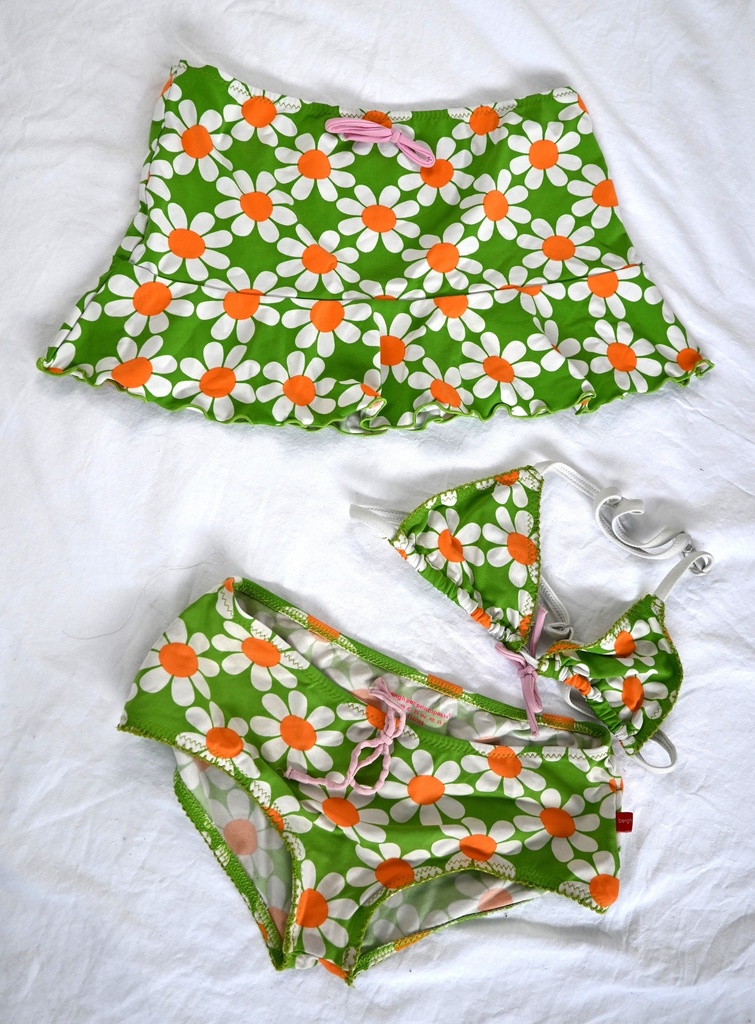 [EDK003] Bikini en rokje, Bengh Per Principesse, 9/10 jaar