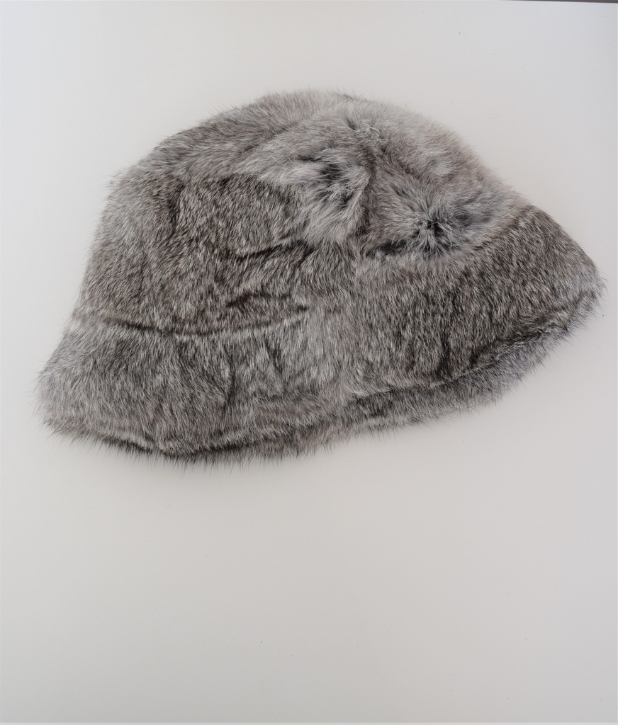 [CSE014] Hoedje, Essentiel Vintage, maat ca 5/7 jaar