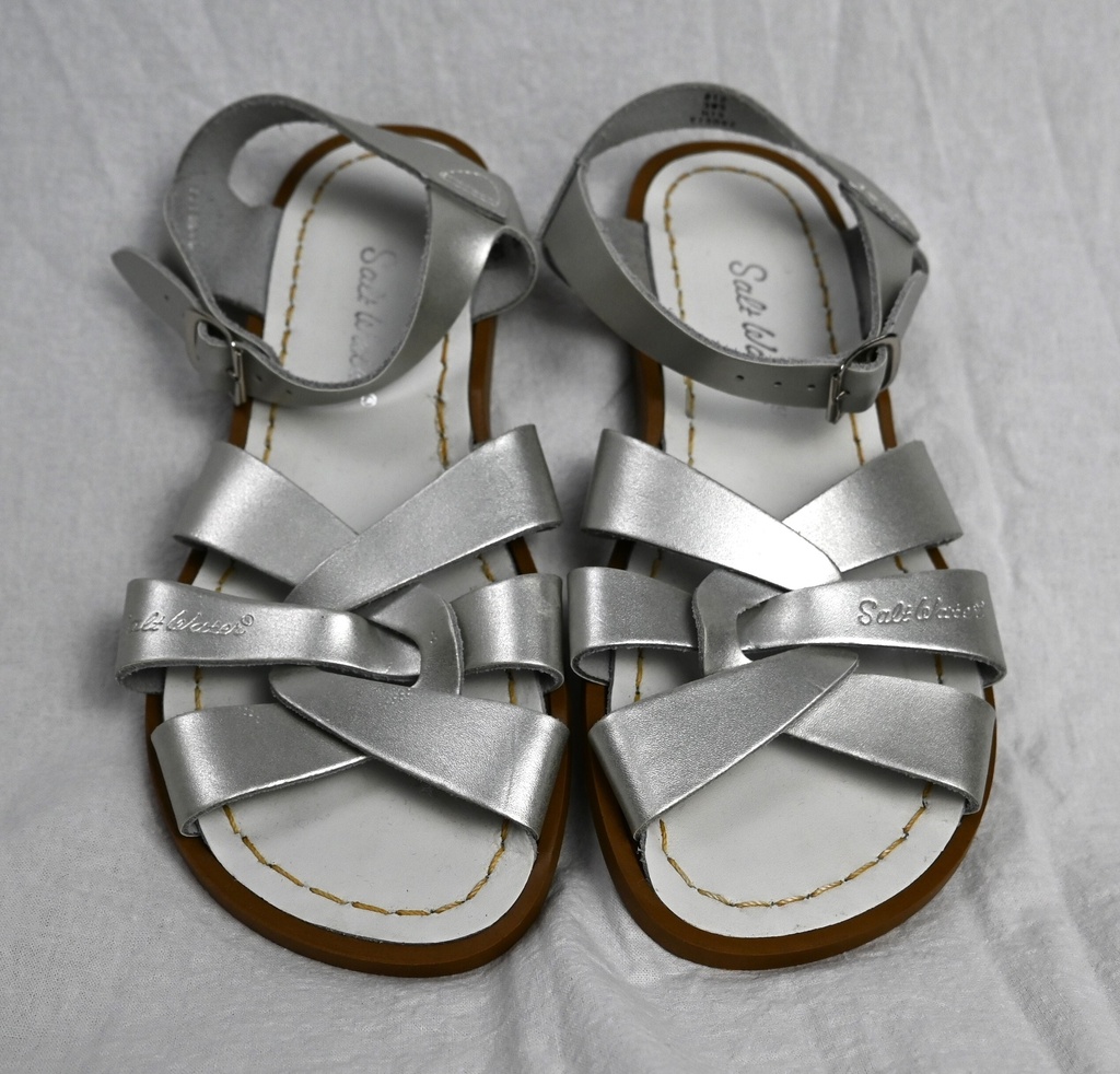 [BARB001] Salt Water, 34