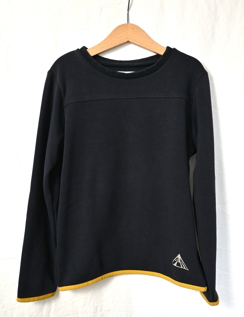 [AWO013] Trui, Bellerose, 10 jaar