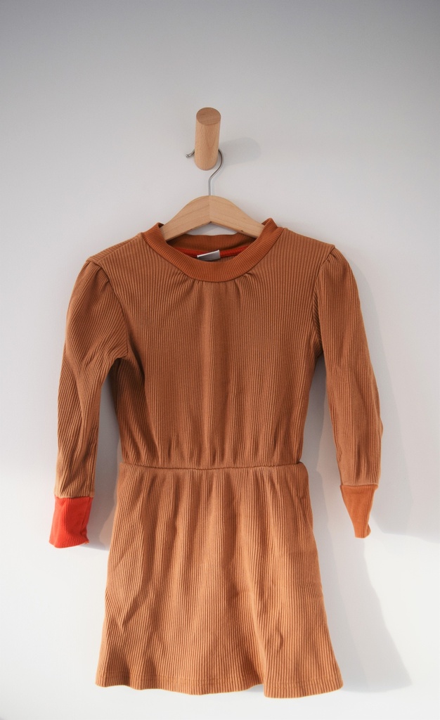 Kleedje, Ba*Ba, 6 jaar