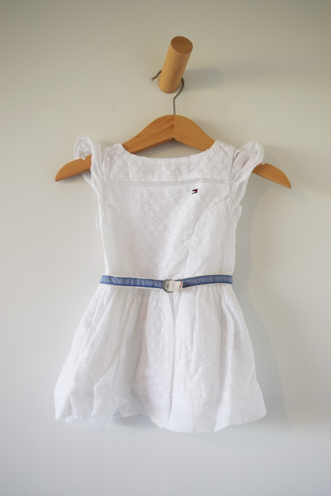 [AMV012] Kleedje (met onderbroekje), Tommy Hilfiger, 68