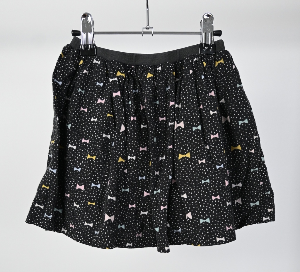 [LNO106] Cardigan, Filou & Friends, 4 jaar