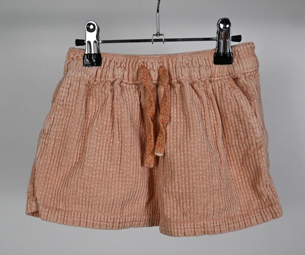 [LNO108] Short, Filou & Friends, 4 jaar