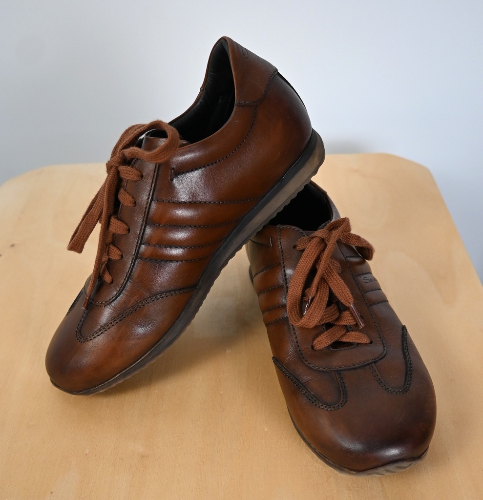 [NOLE032] Schoenen, Santoni Junior, 33