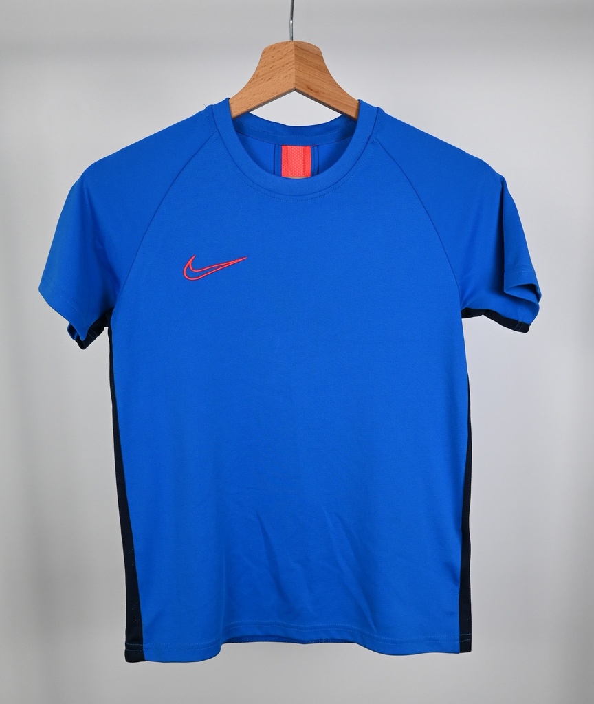 [VPI014] T-shirt, Nike, 10/11 jaar