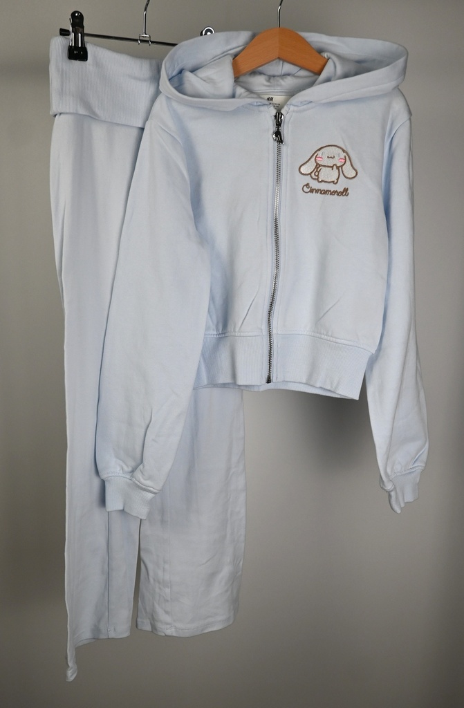 [NHA028] Homesuit, H&M, 11 jaar