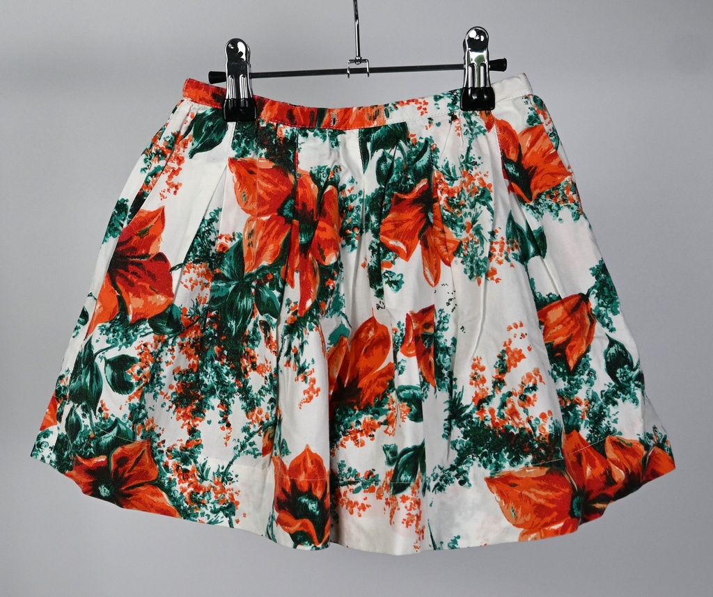 Rokje, maan, 4 jaar