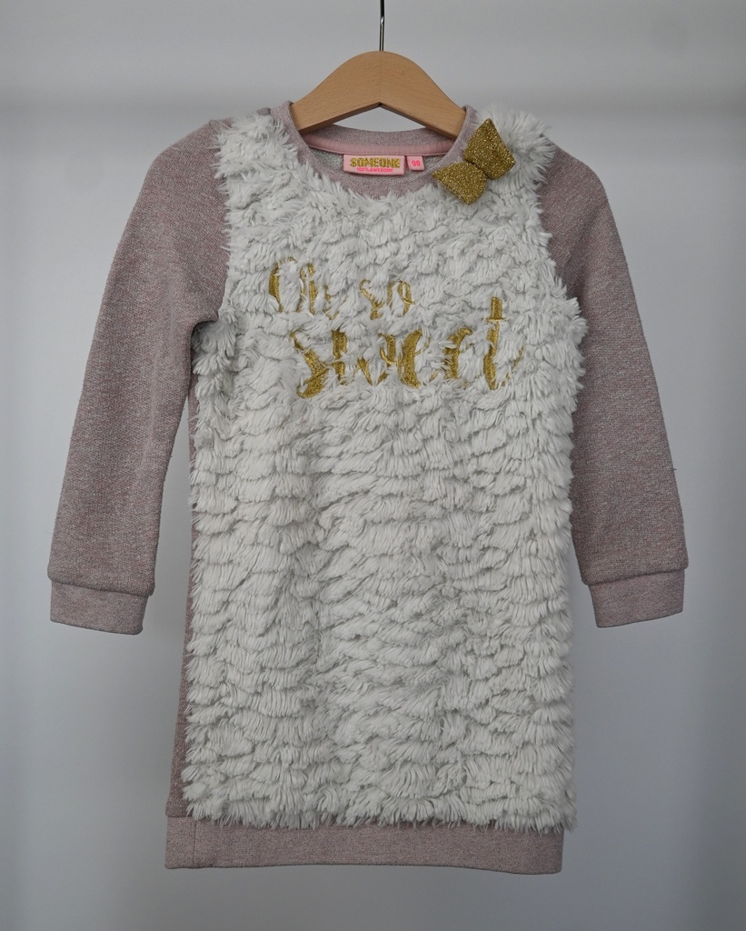 [PASM126] Winterkleedje, Someone, 3 jaar