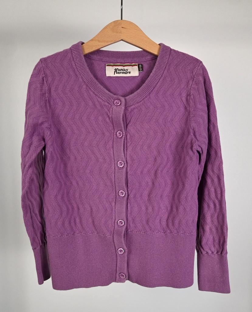 [STSM001] Cardigan, 4 funky flavours, 7/8 jaar